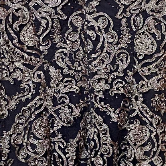 ALEX EVENINGS NAVY BLUE SILVER ROSETTE EMBROIDERED FLARE DRESS size 14P - Picture 8 of 10